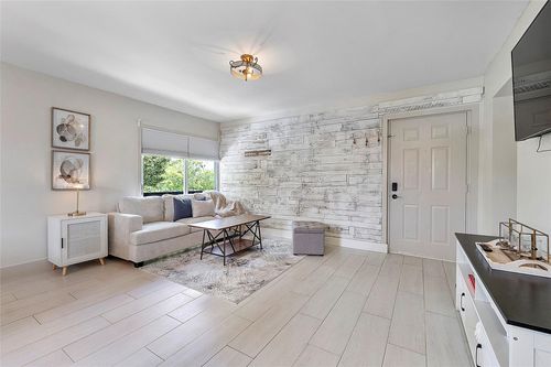 225e-3013 Nw 118th Dr, Coral Springs, FL, 33065-3354 | Card Image