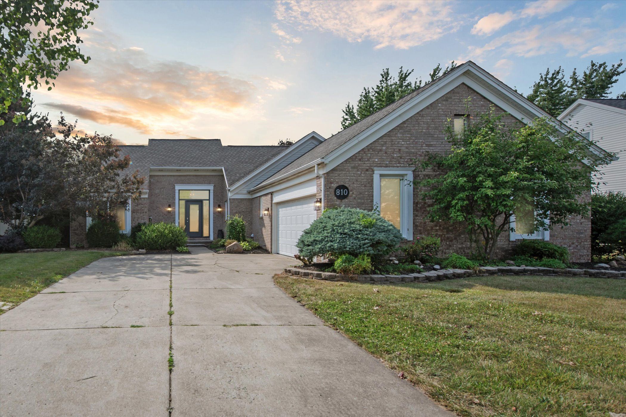 Carrington Blvd, Monroe, MI 48161