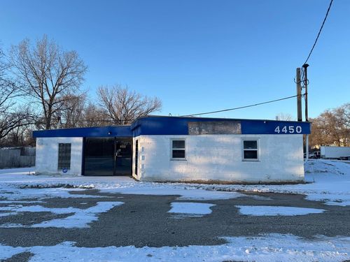 4450 Bull Valley Rd, MCHENRY, IL, 60050-7495 | Card Image