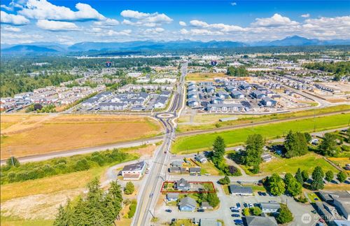 1612 172nd St Ne, Marysville, WA, 98271-4039 | Card Image