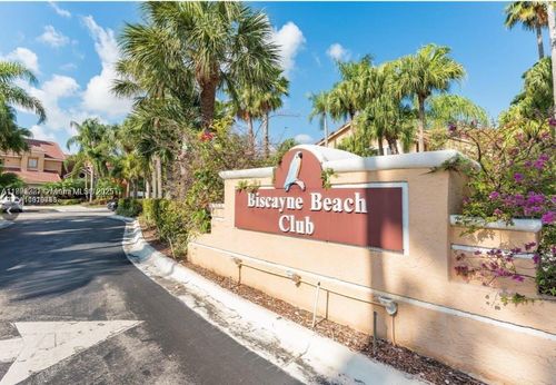 apt-814-15551 Sw 104th Ter, Miami, FL, 33196-3535 | Card Image