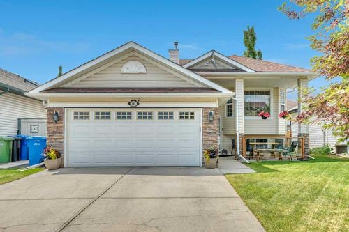 285 West Creek Springs, Chestermere, AB, T1X1N7 | Card Image