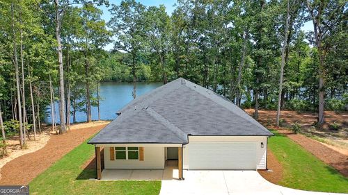 130 N Stewart Ln, Griffin, GA, 30224-7872 | Card Image