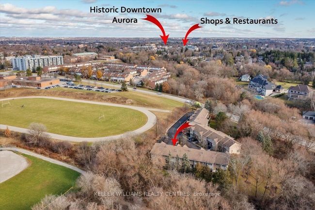 35 Anderson Pl, Condo with 3 bedrooms, 4 bathrooms and 1 parking in Aurora ON | Image 6