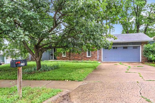 2564 Ousdahl Road, Lawrence, KS, 66046 | Card Image