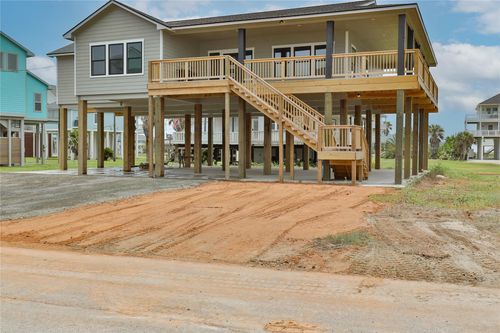 13031 Jolly Roger Dr, Freeport, TX, 77541-9828 | Card Image