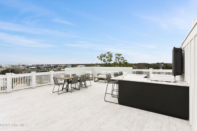 2 - 207 Florence Ave, Condo with 4 bedrooms, 5 bathrooms and null parking in Carolina Beach NC | Image 63