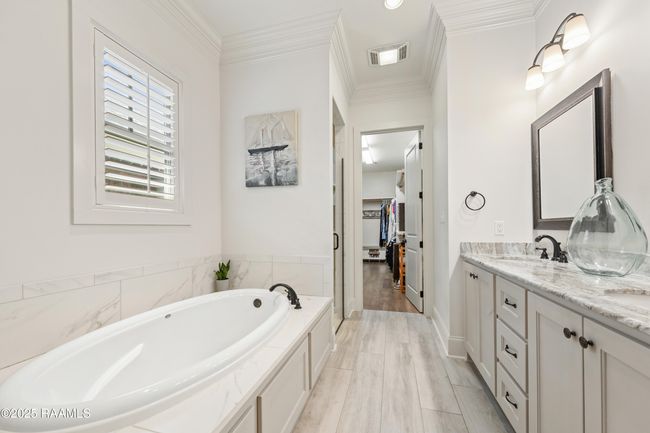 Primary Bath | Image 17