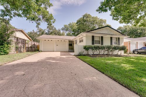 1238 Dumont Dr, Richardson, TX, 75080-5824 | Card Image