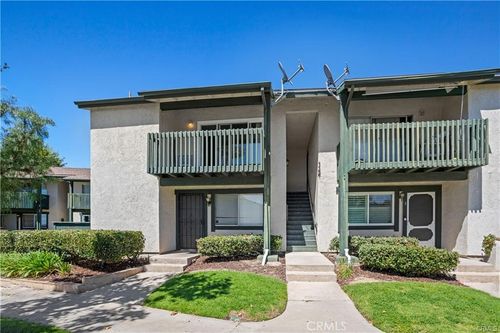 2-23232 Orange Ave, Lake Forest, CA, 92630-4922 | Card Image