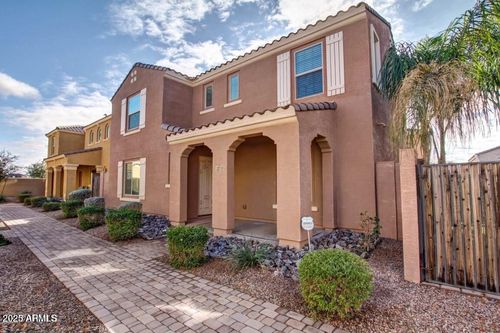 2253 S Ponderosa Dr, Gilbert, AZ, 85295-3525 | Card Image