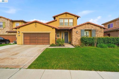 1176 Duomo Way, Manteca, CA, 95337-8434 | Card Image