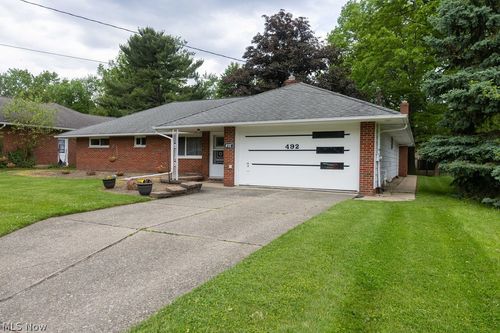 492 Jeannette Dr, Richmond Heights, OH, 44143-2624 | Card Image