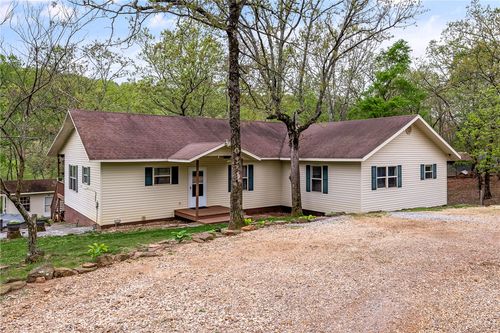16902 Bethlehem Rd, Winslow, AR, 72959-9711 | Card Image