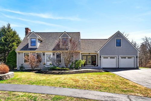 50 Eastfield Road, Portland, ME, 04102 | Card Image