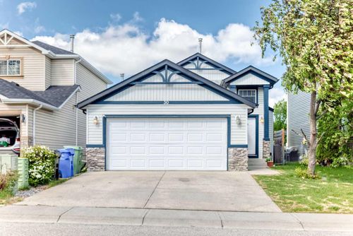 30 Covehaven View Ne, Calgary, AB, T3R1S6 | Card Image