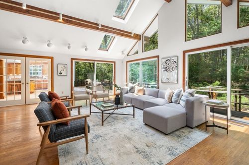 11 Grove St, Wayland, MA, 01778-1003 | Card Image