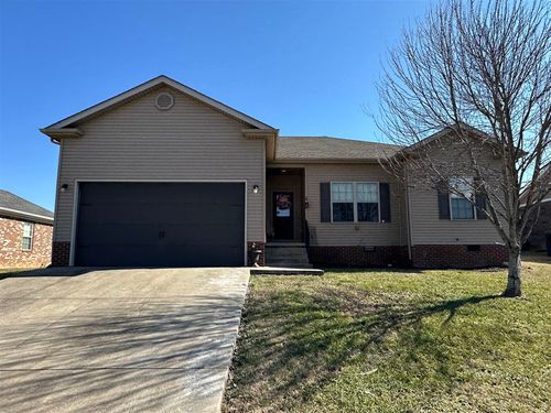 2801 Gunsmoke Trail Way, Bowling Green, KY, 42101-8658 | Card Image