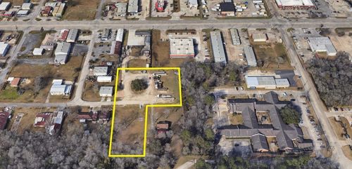 4755-4750 Belmont St, Beaumont, TX, 77707-3804 | Card Image