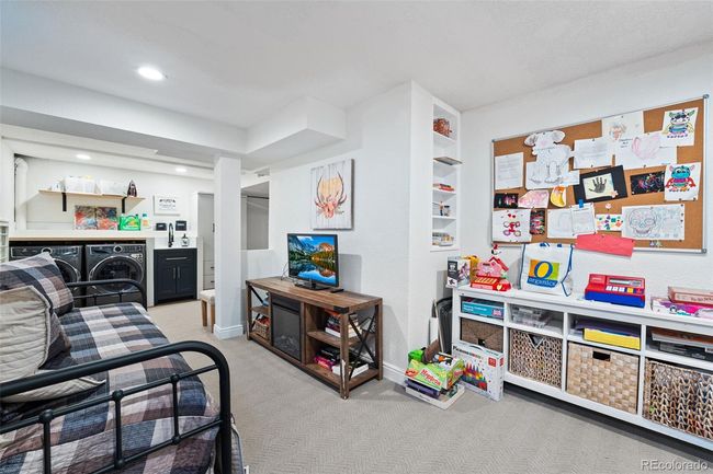 7862 S Ulster St, House other with 4 bedrooms, 2 bathrooms and 2 parking in Centennial CO | Image 37