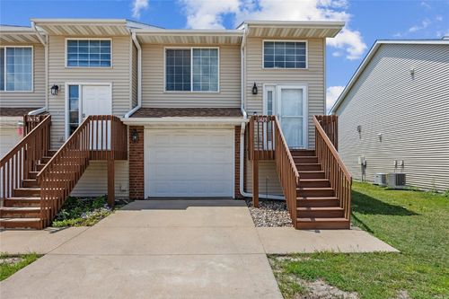 1425 Easton Ln, North Liberty, IA, 52317-8052 | Card Image