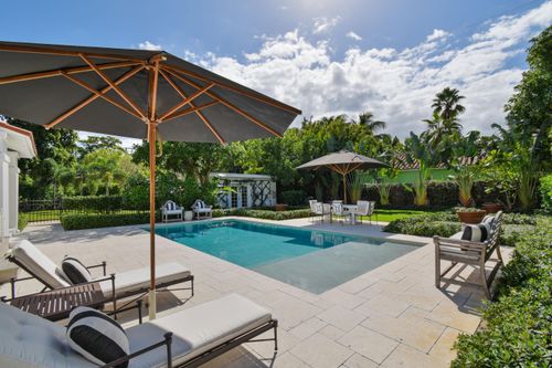 300 Buckingham Rd, West Palm Beach, FL, 33405-1608 | Card Image