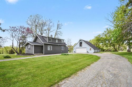 3365 84th St, Caledonia, MI, 49316-9109 | Card Image