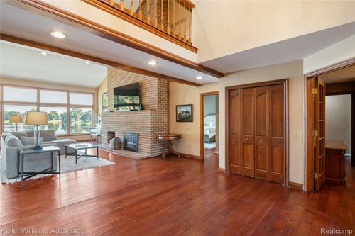 2677 Ripple Ct, White Lake, MI, 48383-3277 | Card Image