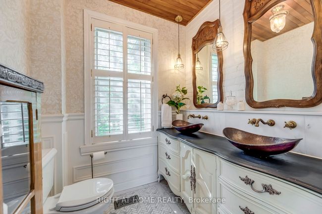 118 Main St S, House other with 5 bedrooms, 4 bathrooms and 10 parking in Brampton ON | Image 26