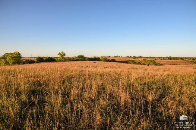 00000 Hi View Dr, Home with 0 bedrooms, 0 bathrooms and null parking in Manhattan KS | Image 29