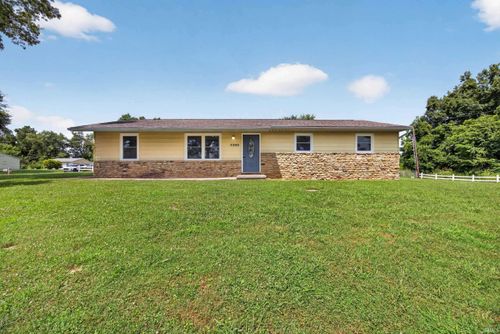 5390 S Victor Pike, Bloomington, IN, 47403 | Card Image