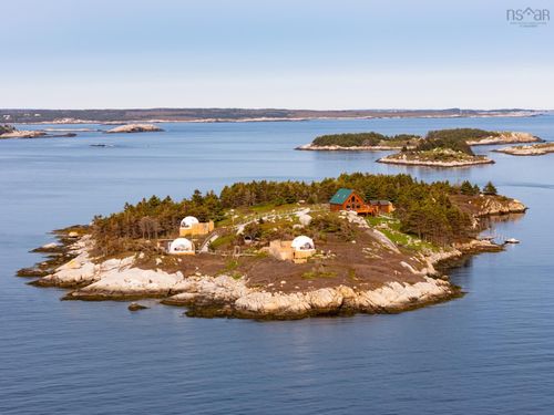 8 Simmons Island, West Dover, NS, B3Z3S4 | Card Image
