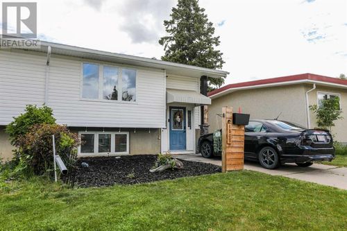 1809 Lakepoint Rd S, Lethbridge, AB, T1K3H5 | Card Image