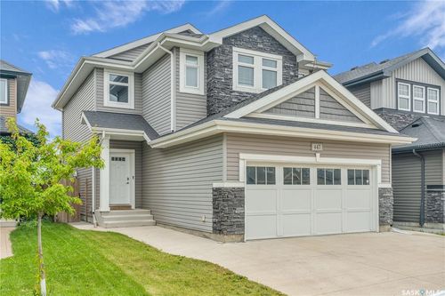 447 Veltkamp Cres, Saskatoon, SK, S7T0S1 | Card Image