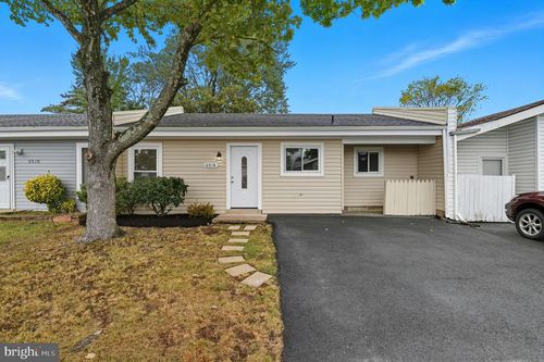 6018 Regents Park Rd, CENTREVILLE, VA, 20120-1829 | Card Image