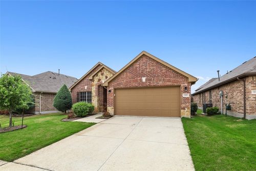 808 Kinghaven Dr, Little Elm, TX, 75068-4822 | Card Image