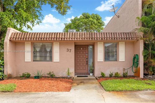 50-37 Seville Cir, Davie, FL, 33324-5444 | Card Image