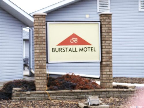401 Martin St, Burstall, SK, S0N0H0 | Card Image