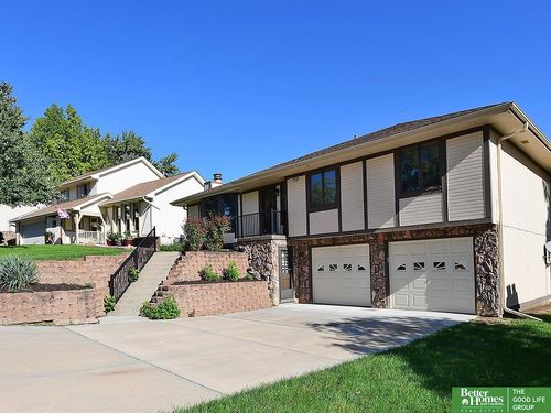 15524 Leavenworth St, Omaha, NE, 68154-2739 | Card Image