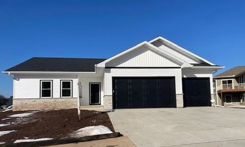 3016 Handel St, BLACK EARTH, WI, 53515-9479 | Card Image