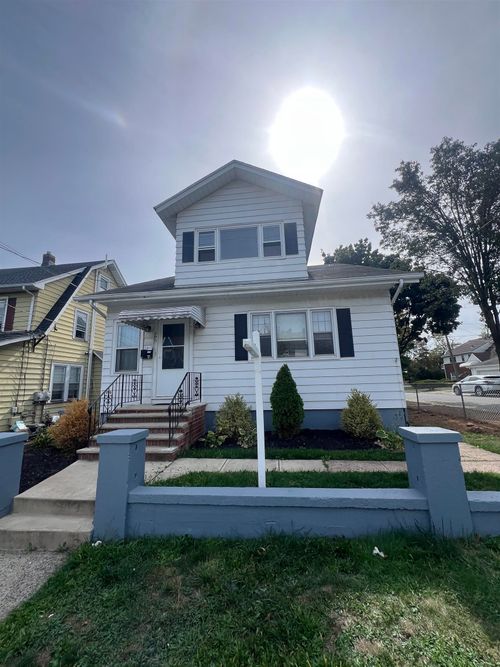 2-195 Merselis Ave, Clifton, NJ, 07011 | Card Image
