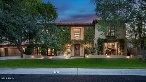 17 W Sierra Vista Dr, Phoenix, AZ, 85013-1200 | Card Image