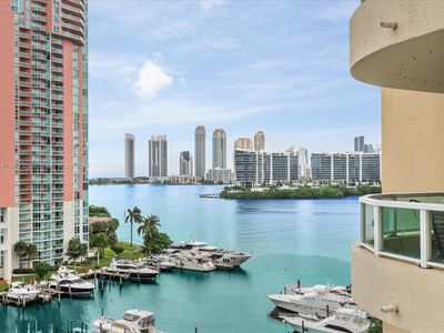 1006 - 3340 Ne 190th St, Condo with 2 bedrooms, 2 bathrooms and null parking in Aventura FL | Image 1