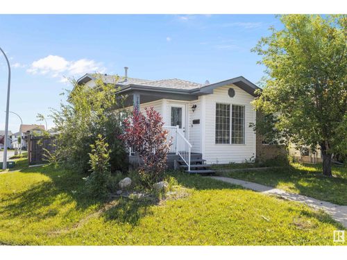 16229 57 St Nw, Edmonton, AB, T5Y2V2 | Card Image