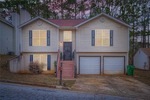 6474 Alford Cir, Lithonia, GA, 30058-3151 | Card Image