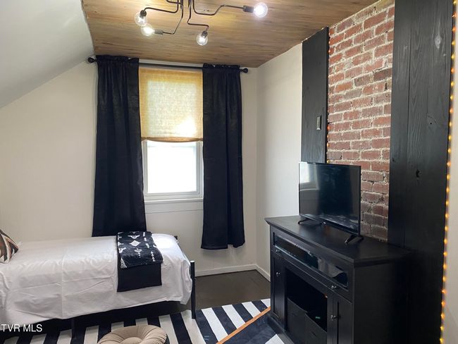 Bedroom 3 | Image 25