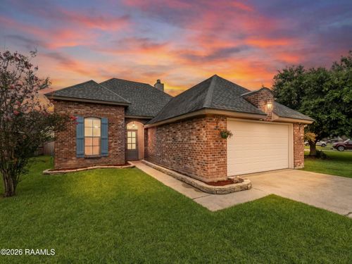 101 Sandhill Crane Dr, Lafayette, LA, 70508-1840 | Card Image