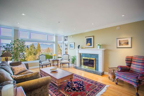 2828 W 28th Avenue, Vancouver, BC, V6L1W9 | Card Image