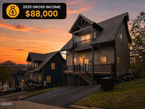 2125 Eagle Feather Dr, Sevierville, TN, 37876-0690 | Card Image