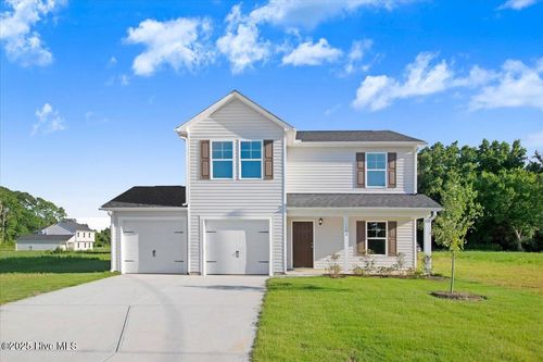 104 Slew Ct, Fremont, NC, 27830-7712 | Card Image